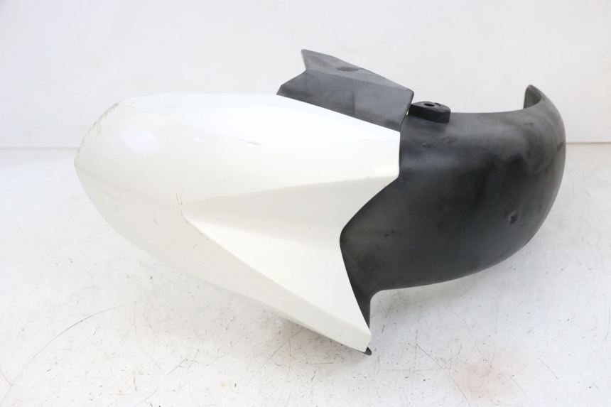 photo de FRONT FENDER YAMAHA X-MAX XMAX 125 (2010 - 2013) - Zoom on usage condition