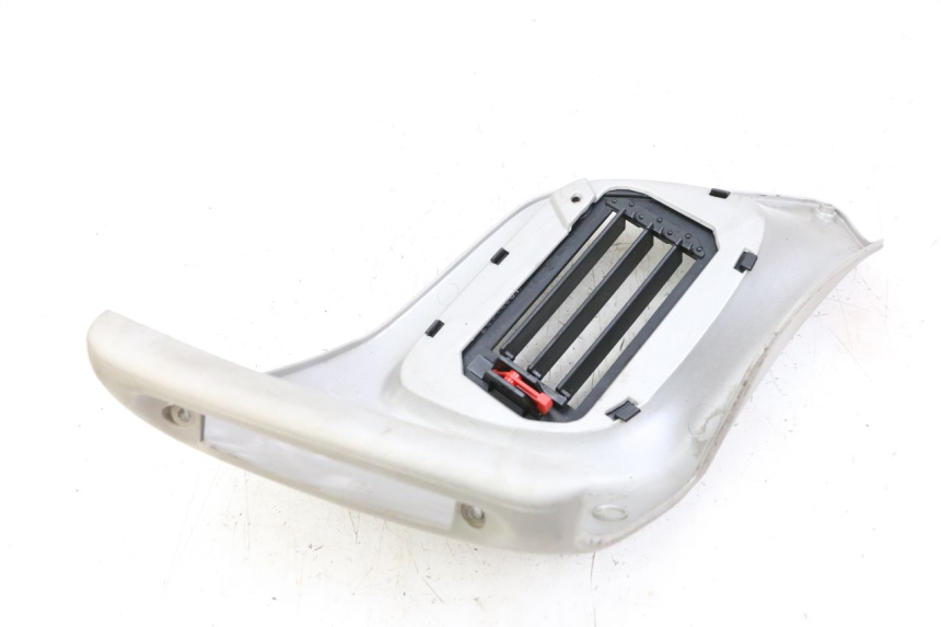 photo de RIGHT RADIATOR COVER GILERA RUNNER LC 50 (1997 - 1998)