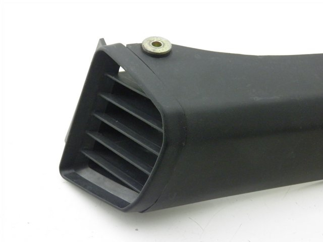 photo de RIGHT RADIATOR COVER YAMAHA YBR 125 (2007 - 2009)