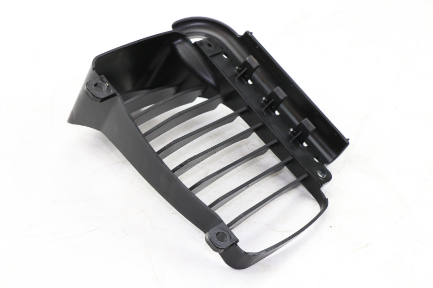 photo de LEFT RADIATOR COVER PIAGGIO VESPA GRANTURISMO 125 (2003 - 2007)