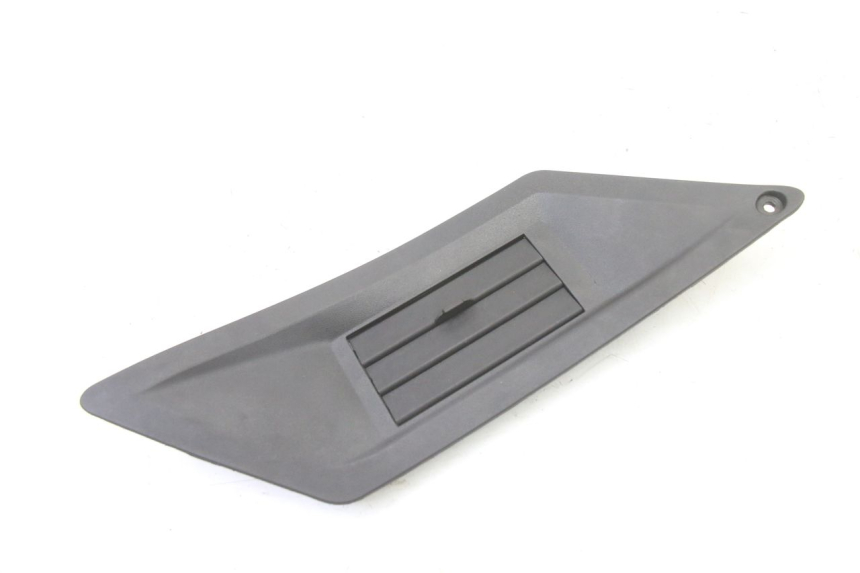 photo de LEFT RADIATOR COVER GILERA RUNNER SP 50 (2006 - 2008)