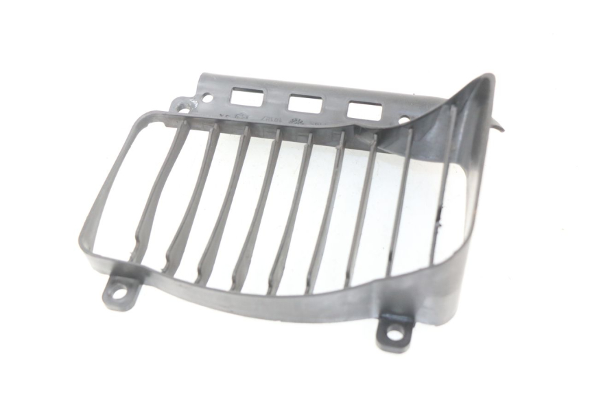photo de LEFT RADIATOR COVER PIAGGIO VESPA GTS IE ABS 300 (2016 - 2018)