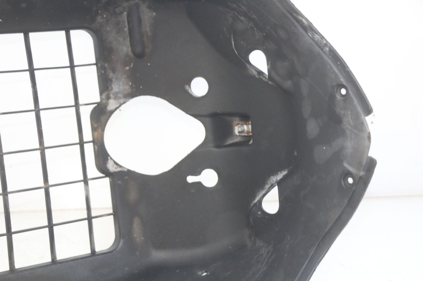 photo de RADIATOR GRILLE GILERA NEXUS 125 (2007 - 2009)