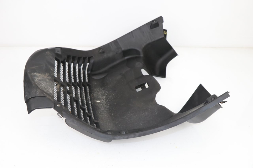 photo de RADIATOR COVER KYMCO DINK STREET ABS 125 (2011 - 2018)