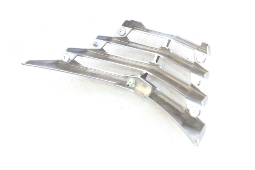 photo de RADIATOR GRILLE PEUGEOT CITYSTAR 125 (2011 - 2017)