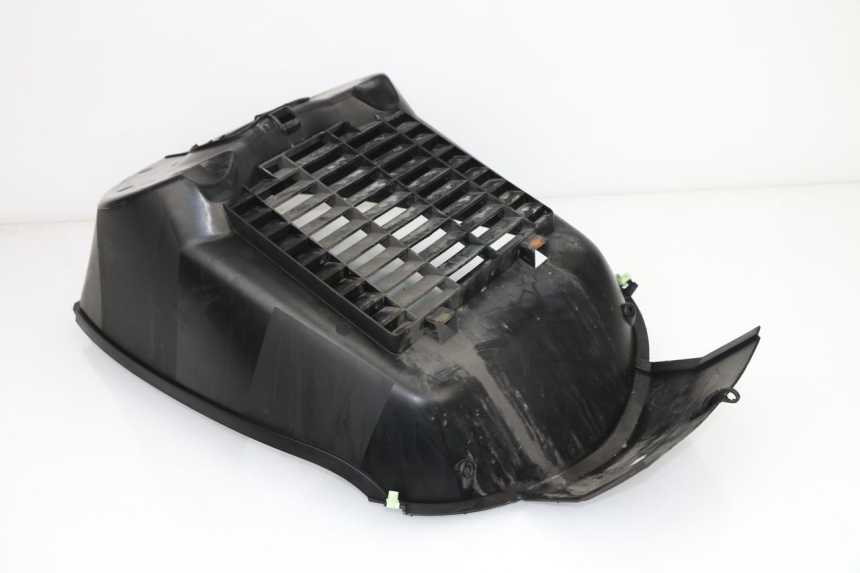 photo de RADIATOR GRILLE PEUGEOT SATELIS 125 (2010 - 2012)