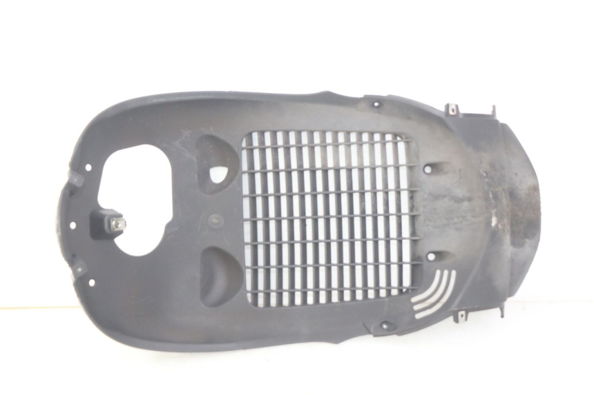 photo de RADIATOR GRILLE PIAGGIO BEVERLY 125 (2010 - 2015)