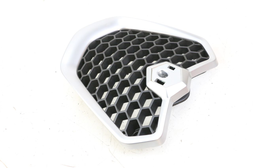 photo de RADIATOR COVER PIAGGIO MP3 500 (2014 - 2016)