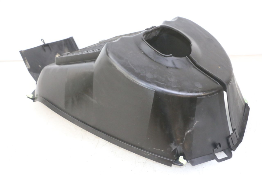 photo de RADIATOR GRILLE PEUGEOT SATELIS COMPRESSOR K15 125 (2006 - 2009)