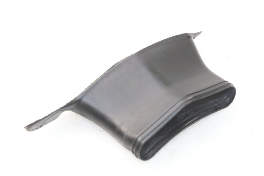 photo de RADIATOR COVER TRIUMPH SPRINT ST ABS 1050 (2005 - 2007)