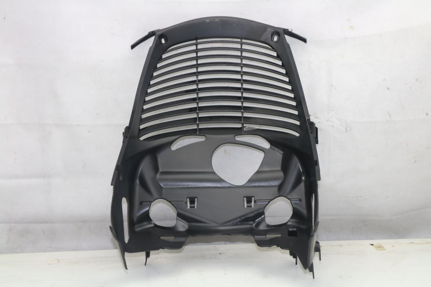 photo de RADIATOR COVER YAMAHA X-MAX ABS 125 (2010 - 2014)