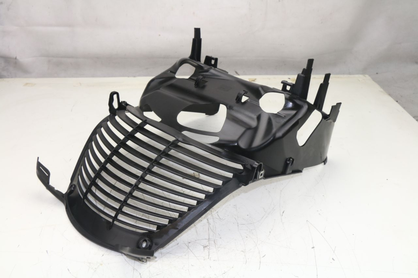 photo de RADIATOR COVER YAMAHA X-MAX ABS 125 (2010 - 2014)