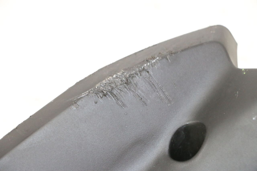 photo de RADIATOR COVER YAMAHA XMAX X-MAX 125 (2021 - 2025)