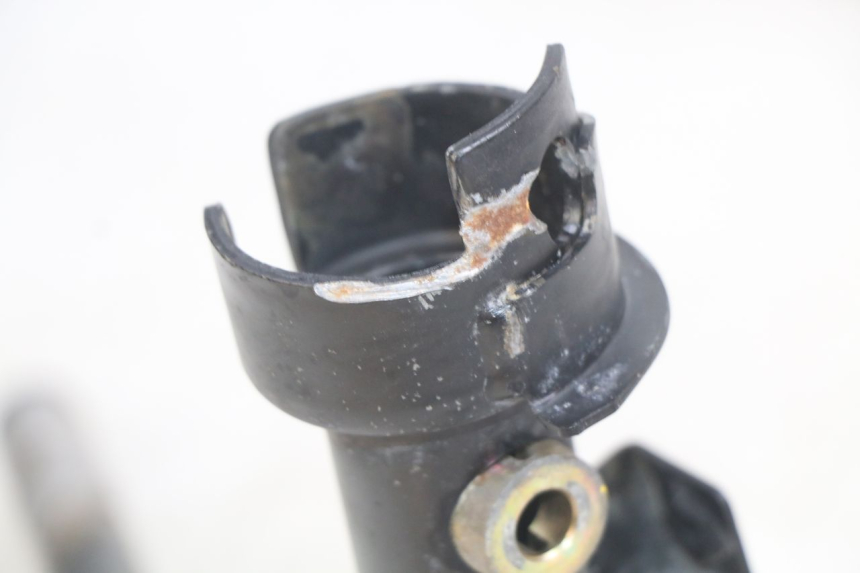 photo de HANDLEBAR PEUGEOT TREKKER 50 (1998 - 2004)