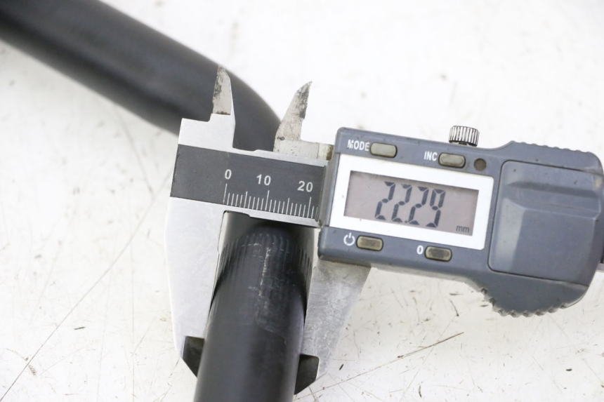 photo de HANDLEBAR APOLLO RFZ 125