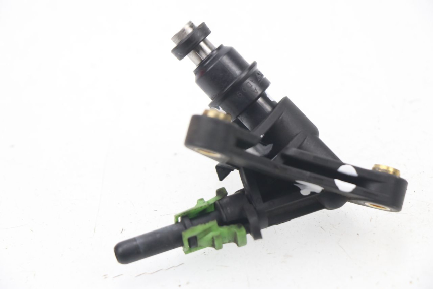 photo de FUEL INJECTOR HONDA CBF 125 (2009 - 2015)
