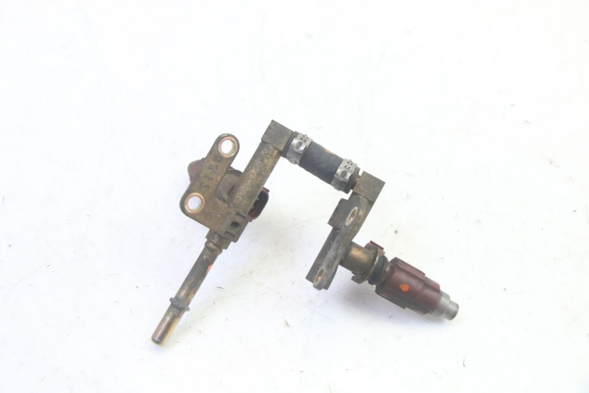 photo de FUEL INJECTOR SUZUKI DL V STROM 1000 (2002 - 2007) - Component detail