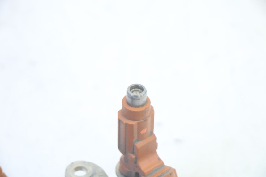 photo de FUEL INJECTOR YAMAHA FJR ABS 1300 (2006 - 2012) - Markings and original references