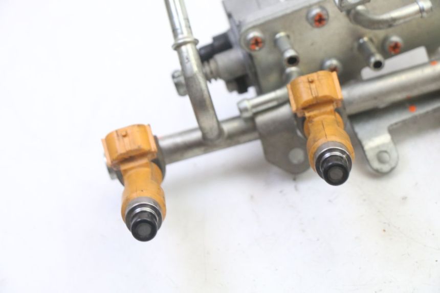 photo de FUEL INJECTOR YAMAHA FZ6 FAZER S2 600 (2007 - 2011)