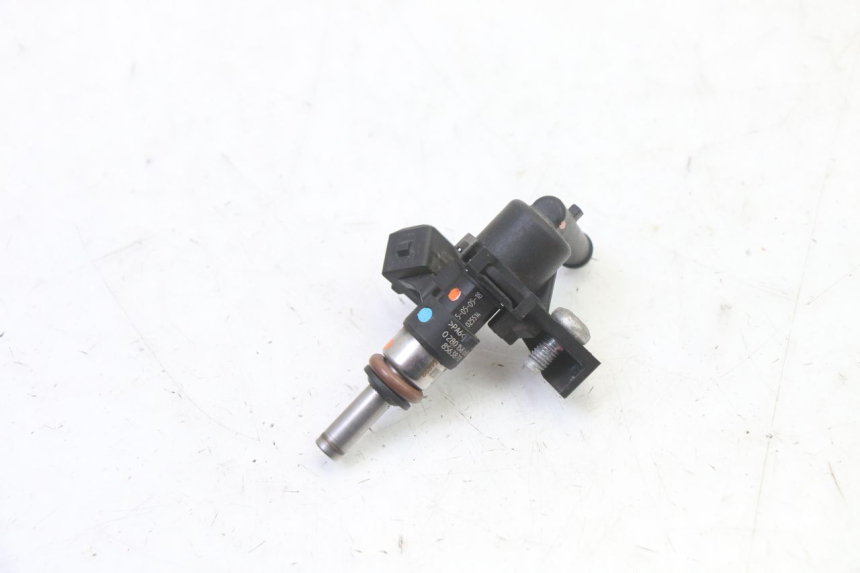 photo de FUEL INJECTOR BMW G310 R 310 (2016 - 2020)