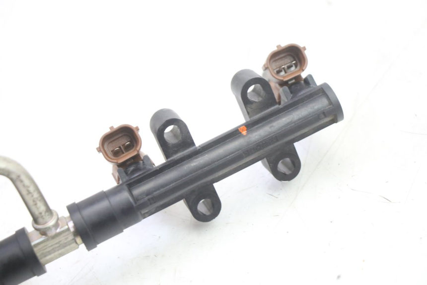 photo de FUEL INJECTOR SUZUKI GSR 750 (2011 - 2017)