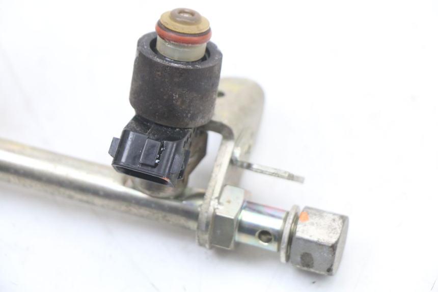photo de FUEL INJECTOR HONDA FJS SILVER WING SILVERWING 400 (2005 - 2008)