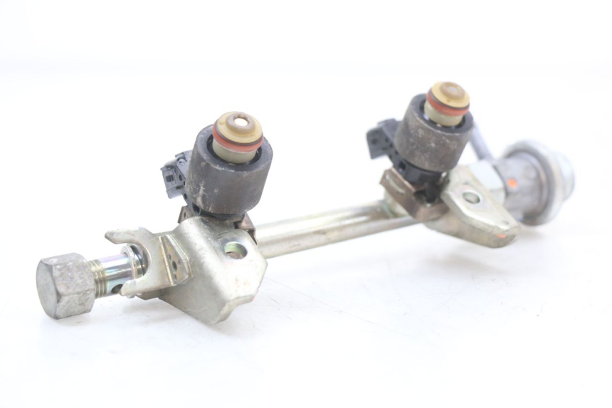 photo de FUEL INJECTOR HONDA FJS SILVER WING SILVERWING 400 (2005 - 2008)