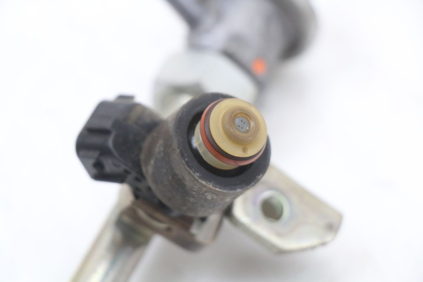 photo de FUEL INJECTOR HONDA FJS SILVER WING SILVERWING 400 (2005 - 2008)