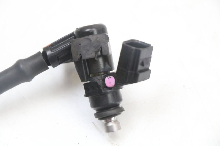 photo de INJECTOR HONDA PCX (JF47) 125 (2012 - 2013)