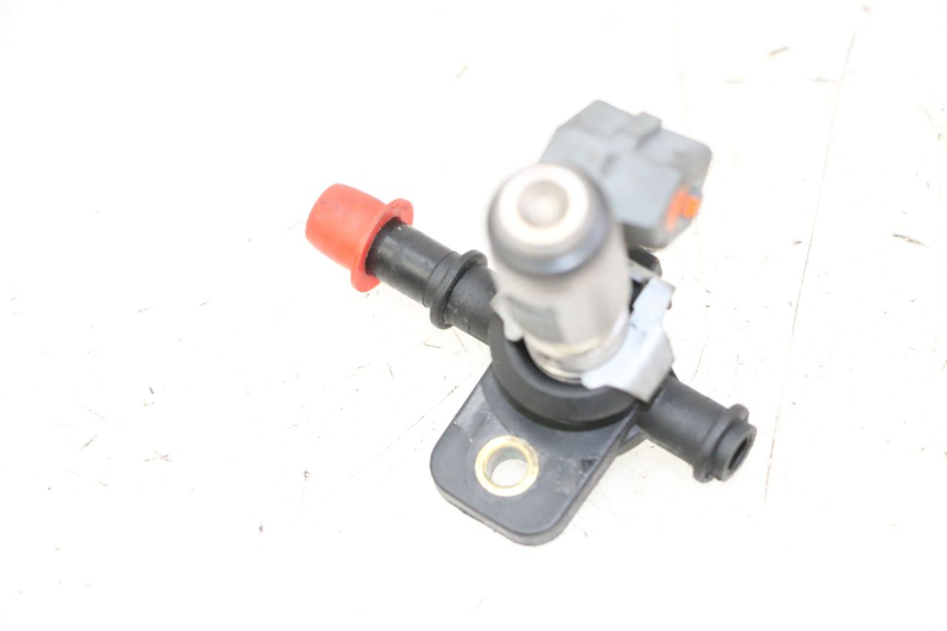 photo de FUEL INJECTOR PIAGGIO MP3 500 (2014 - 2016)
