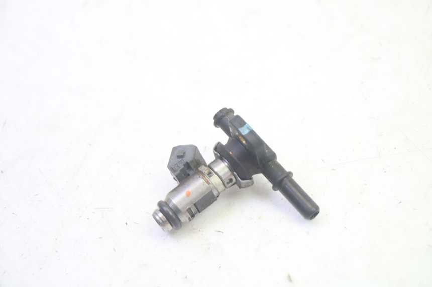 photo de FUEL INJECTOR PIAGGIO MP3 500 (2016 - 2018) - Component detail