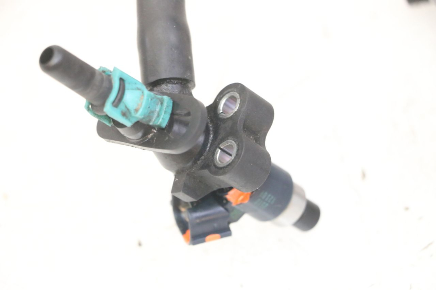 photo de FUEL INJECTOR HONDA NTV DEAUVILLE ABS 700 (2007 - 2016)