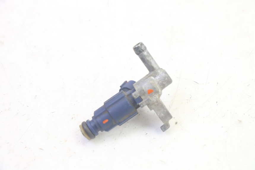 photo de FUEL INJECTOR DAELIM S1 125 (2007 - 2016) - Fixing points details