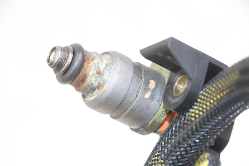 photo de FUEL INJECTOR PEUGEOT SATELIS COMPRESSOR K15 125 (2006 - 2009)
