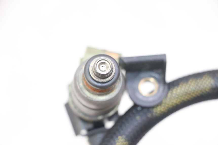 photo de FUEL INJECTOR PEUGEOT SATELIS COMPRESSOR K15 125 (2006 - 2009)