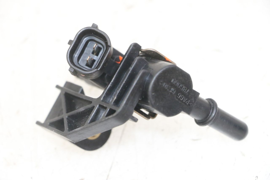 photo de FUEL INJECTOR PEUGEOT SATELIS 125 (2013 - 2018)