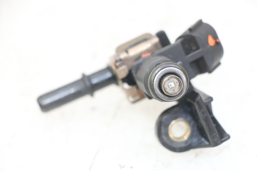 photo de FUEL INJECTOR PEUGEOT SATELIS 125 (2013 - 2018)