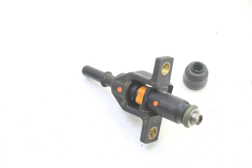 photo de FUEL INJECTOR PEUGEOT STREETZONE I 2T 50 (2018 - 2020)