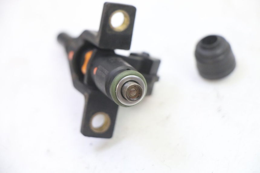 photo de FUEL INJECTOR PEUGEOT STREETZONE I 2T 50 (2018 - 2020)