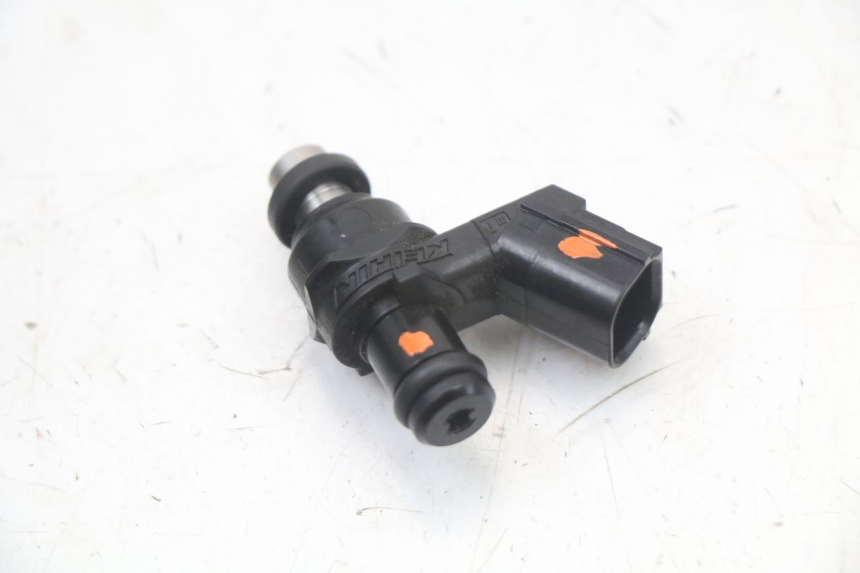 photo de FUEL INJECTOR SUZUKI BURGMAN 125 (2018 - 2021)