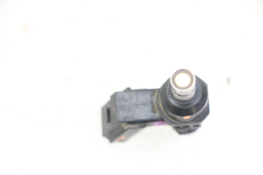 photo de FUEL INJECTOR SUZUKI BURGMAN 125 (2018 - 2021)