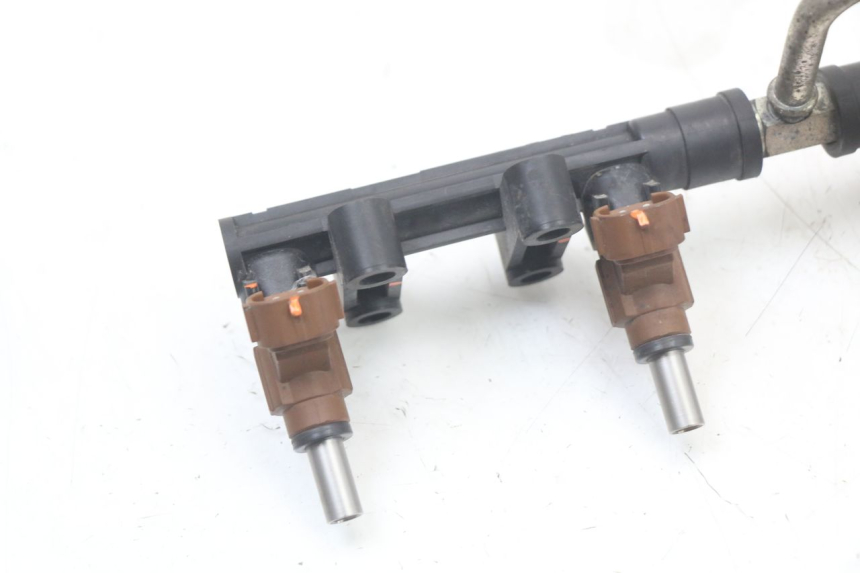 photo de FUEL INJECTOR SUZUKI GSR 750 (2011 - 2017)