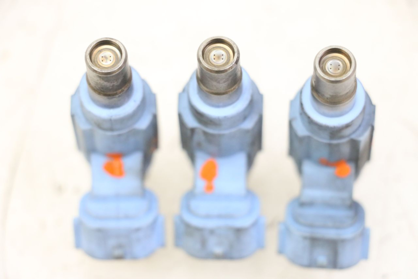 photo de FUEL INJECTOR SUZUKI GSX F GSXF 650 (2007 - 2015)