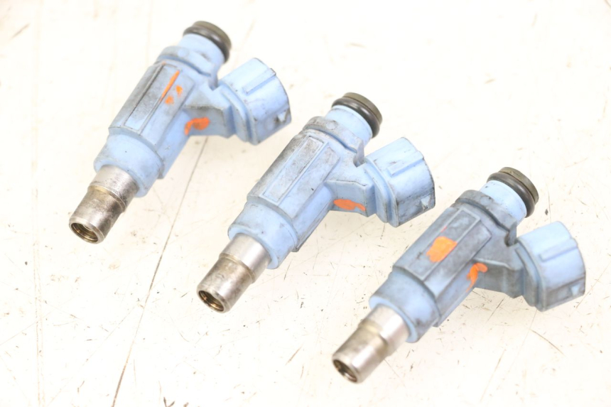 photo de FUEL INJECTOR SUZUKI GSX F GSXF 650 (2007 - 2015)