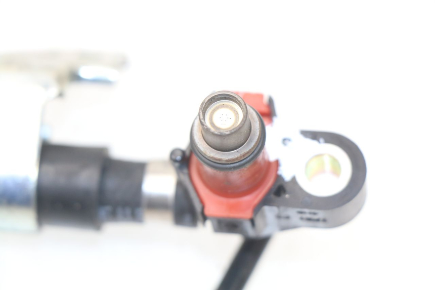 photo de FUEL INJECTOR YAMAHA XMAX X-MAX ABS 125 (2014 - 2016) - Zoom on usage condition