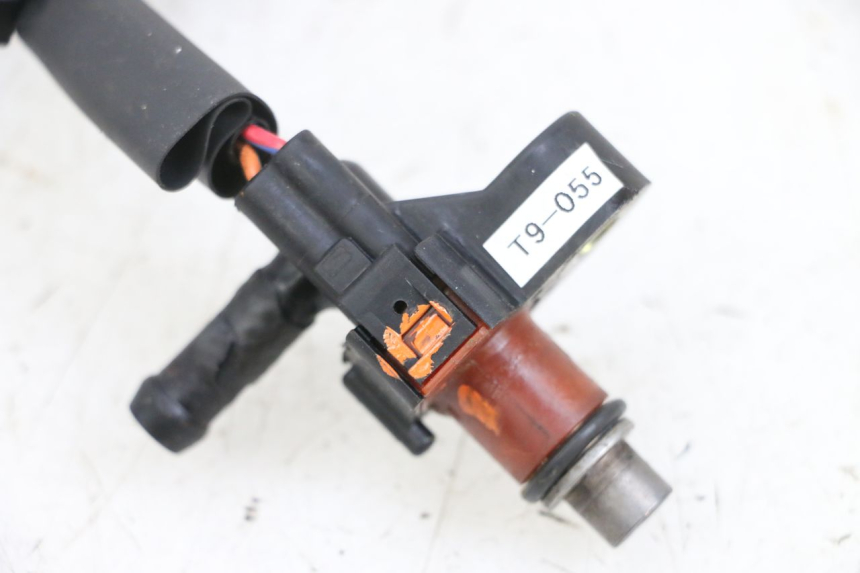 photo de INJECTOR YAMAHA XMAX X-MAX 125 (2006 - 2009) - Alternative perspective