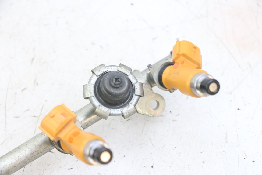 photo de FUEL INJECTOR YAMAHA XJ6 ABS 600 (2008 - 2016)