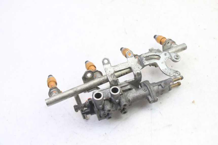 photo de FUEL INJECTOR YAMAHA XJ6 ABS 600 (2008 - 2016)