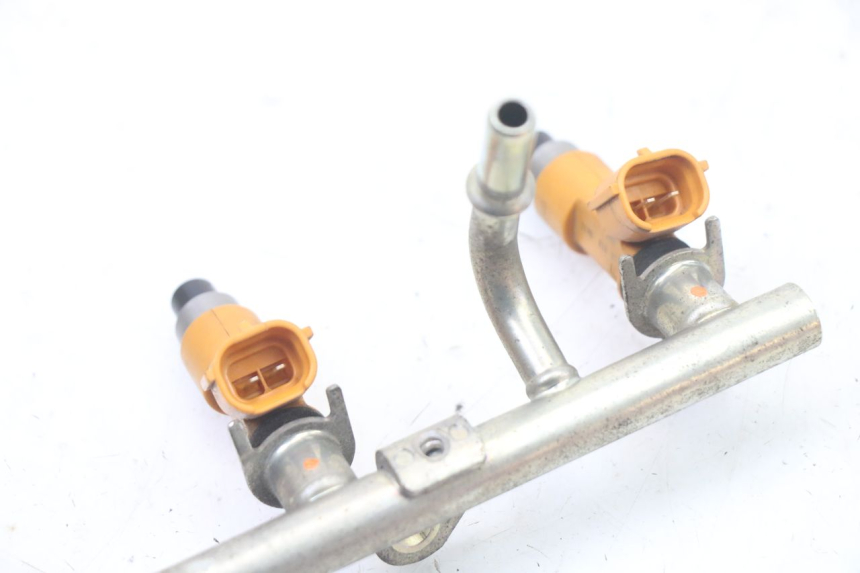photo de FUEL INJECTOR YAMAHA XJ6 ABS 600 (2008 - 2016)