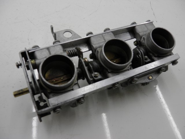 photo de INJECTION THROTTLE BODIES BMW K 75 RT ABS 750 (1989 - 1997)